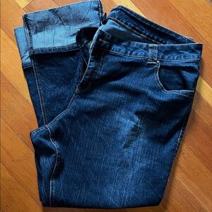 Lane Bryant Women's Deep Indigo
Relaxed Jeans Plus Size like new Sz. 26W